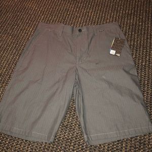 HURLEY BOARD SHORTS SIZE 32 NWT